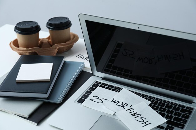 Jak odpowiednio dobrać poleasingowy laptop dla swoich potrzeb – przewodnik oparty na modelach ThinkPad